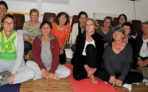 Yoga Les Cours Ont Repris La Maison Des Associations Le T L Gramme