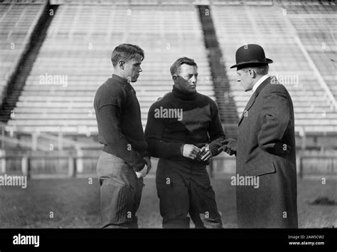 1909 21 October Yale University Usa From The Left Walter