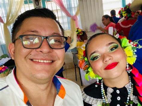 Triunfadores de la danza en el Festival Folclórico Jarabe Yoreño