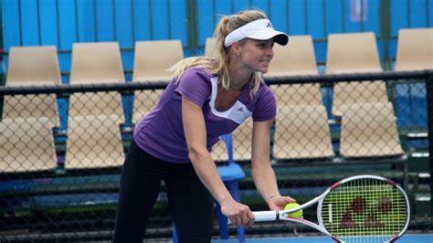 Sfondi Gli Sport Donne Bionda Capelli Lunghi Maria Kirilenko