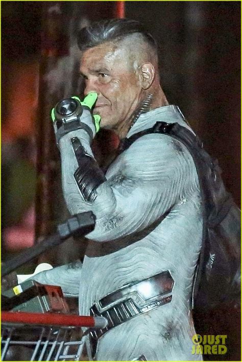 Josh Brolin Films Deadpool 2 In His Skin Tight Cable Costume Photo 3968058 Josh Brolin