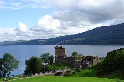 Loch Ness & The Highlands from Inverness - Scotland Welcome