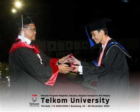 WISUDA TELKOM UNIVERSITY 2023 FTE S1 TEKNIK TELEKOMUNIKASI DEKAN 229