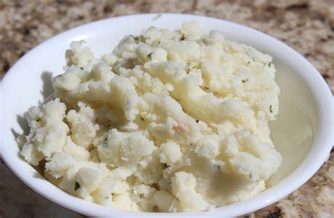 Garlic Mashed Potatoes | The World on a Platter