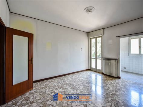 Vendita Appartamento Torino Trilocale In Via Tempio Pausania Da