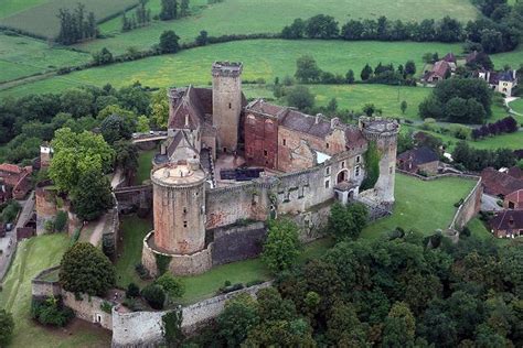 Chateau De Castelnau Bretenoux Lot Midi Pyrenees Castillos