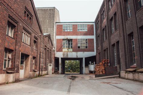 Abandoned Warehouse Exterior Stock Photos, Pictures & Royalty-Free Images - iStock