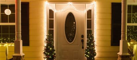 Christmas Door Decorating Ideas