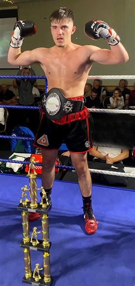 Dukeries Boxer Wins Eight Man Tournament Mansfield Ashfield