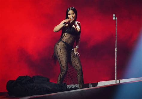 Nicki Minaj Sizzles In Red Bodysuit For Hip Hop Tribute At Vmas 2023