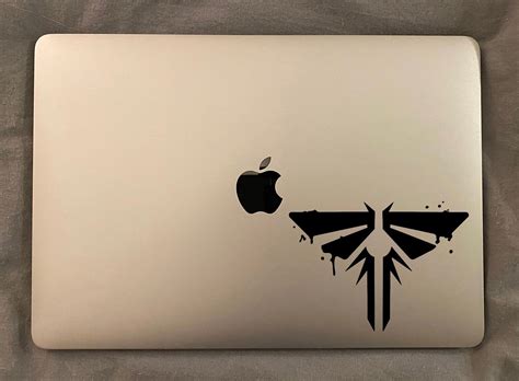 Painted Firefly Symbol The Last Of Us Vinyl Decal Etsy