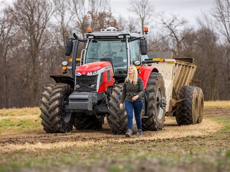 New 2022 Massey Ferguson Mf 7s210 Dyna 6 Red Tractors In Hayden Id