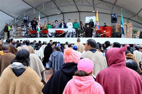 Familias Productoras De G Meza Y Mongua Recibieron Maquinaria Y Kits