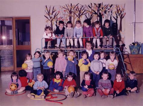 Photo De Classe Petite Section De Maternelle De 1983 Ecole Louis