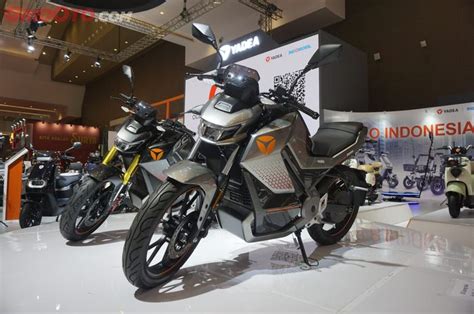 Ini Dia Deretan Motor Listrik Hadir Di IIMS 2024 Ada 14 Merek