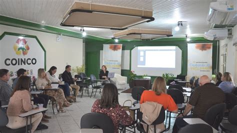 21 Associações de municípios reunidas em Curitibanos no Colegiado