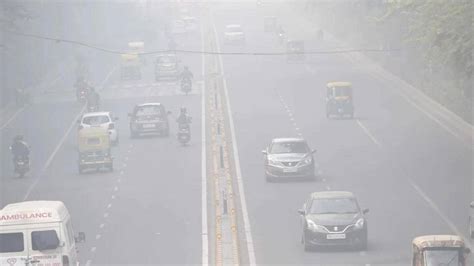 Delhis Air Quality Improves But Remains In Poor Category With Aqi At