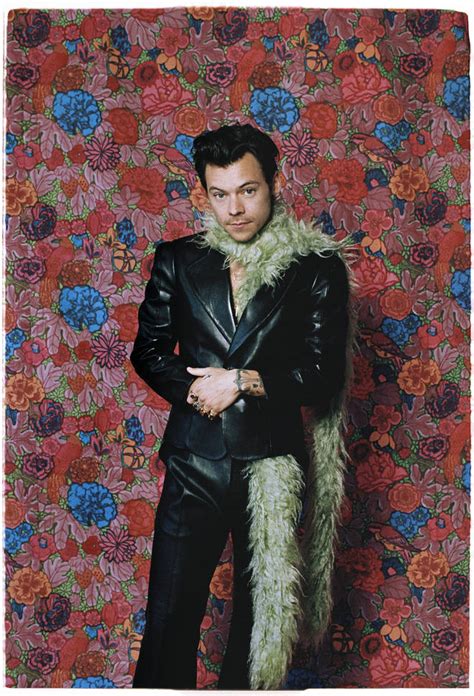 Harry Styles Is The Definition Of Golden In Unseen Gucci Campaign Photo ...