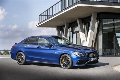 Photo 11 Essai Mercedes AMG C 63 S 2018 danseuse étoile