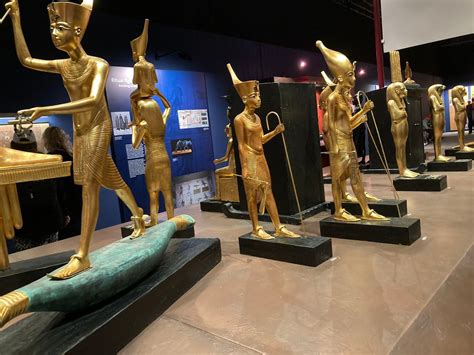 Relive The Discovery Of King Tuts Tomb And Treasures At New Cosi