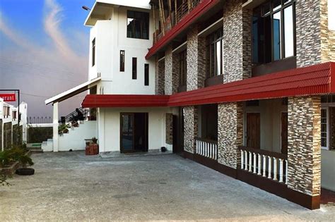 7 Sisters Falls View Inn Hotel in Cherrapunji - Room Deals, Photos & Reviews