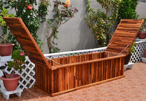 Wooden Storage Bench | Forever Redwood