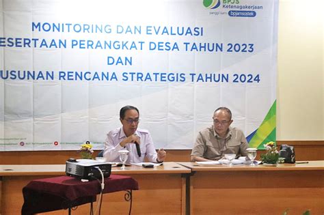 Buka Rapat Monitoring Dan Evaluasi Sekda Nilai Masyarakat Sukabumi