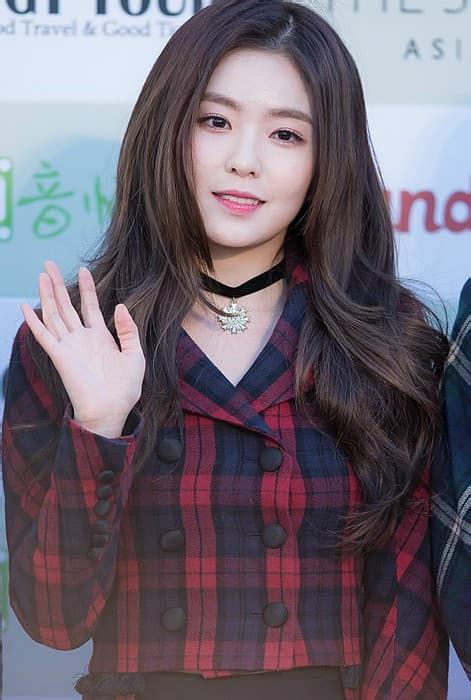 Irene (Singer) Height, Weight, Age, Boyfriend, Family, Facts, Biography