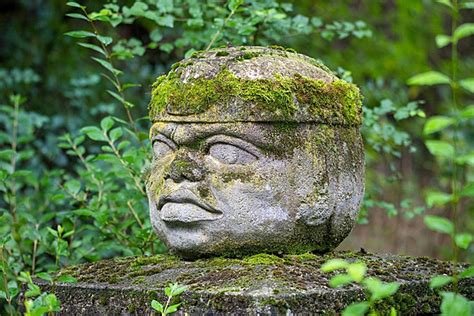 Olmec Background Images, HD Pictures and Wallpaper For Free Download | Pngtree