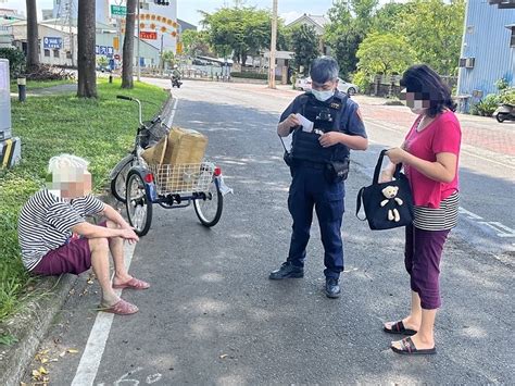 騎三輪車老婦迷途恍惚 北興警援助安全返家