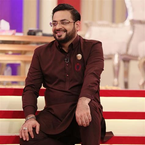 Dr. Aamir Liaquat Hussain Fell Asleep During Live Show – 24/7 News ...