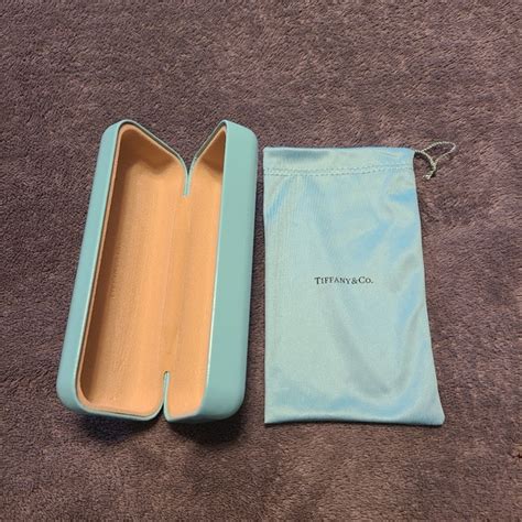 Tiffany And Co Accessories Tiffany Co Classic Teal Clam Shell Velvet Lined Eyeglass Case W