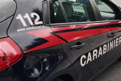 Trovata Bustina Con Ecstasy Nel Cortile Di Una Scuola A Roma Notizie