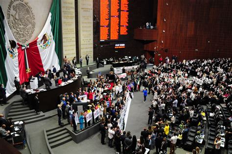 Diputados desechan reforma eléctrica tras no alcanzar mayoría