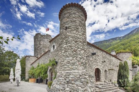 €840k Savoie, FRANCE. Beautiful 13th Century Castle - Castleist ...