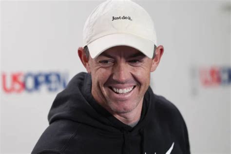 PGA star Rory McIlroy dragged into 2024 presidential race? - The Horn News