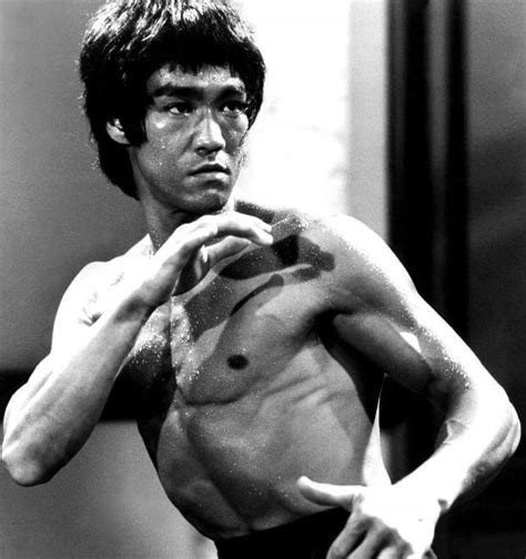 Tal D A Como Hoy El De Julio De Muri A Los A Os Bruce Lee