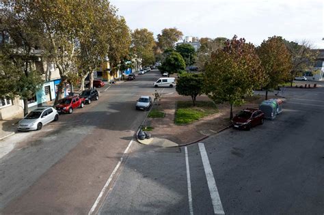 Plaza Larra Aga Municipio B Montevideo Flickr