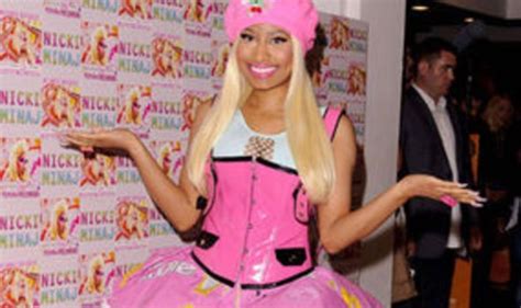 Nicki Minaj Continues To Add To Her Wardrobe Day And Night Entertainment Uk