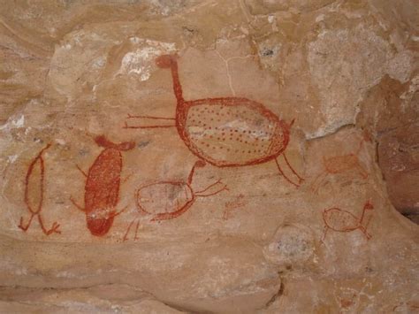 10 prehistoric cave paintings