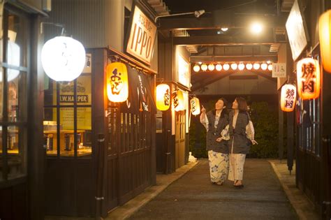 あわら温泉屋台村「湯けむり横丁」｜おすすめの観光スポット｜【公式】福井県 観光旅行サイト ｜ ふくいドットコム