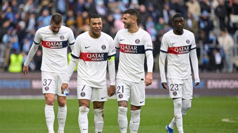 C1 féminine le PSG gagne enfin contre lAS Rome 2 1 foot Ligue