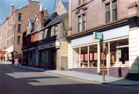 Retro Dundee Hilltown Detail 1970s