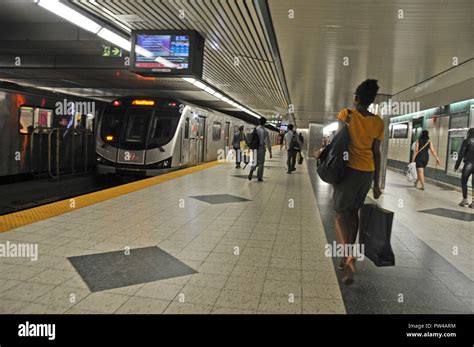 Around Canada - Toronto Subway Station Stock Photo - Alamy