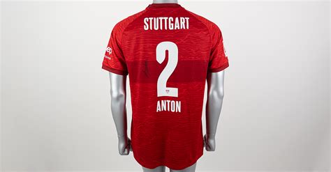 Getragenes Auswärtstrikot von VfB Kapitän Anton