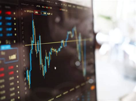 How To Read Candlestick Chart For Day Trading | Bit Rebels