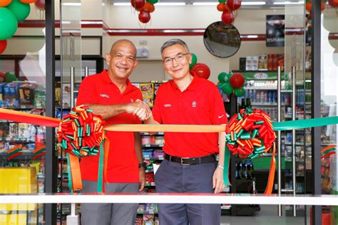 Caltex Celebrate With 7 Eleven 100th Store Motoph Motoph