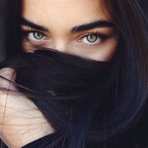 Desfigurar Black Hair Green Eyes Girl Hair Color For Fair Skin Black Hair Green Eyes