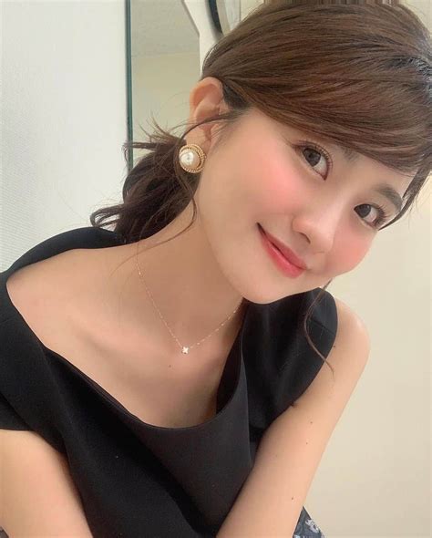 曽田茉莉江さんのインスタグラム写真 曽田茉莉江instagram「本日19時からbsフジにて 「冗談騎士〜ネクストブレイク芸人大集合