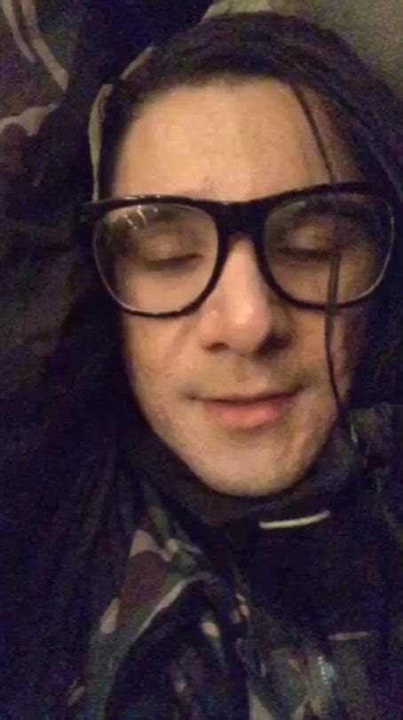 Skrillex Trapped In The Locker New [2015] Tumbex